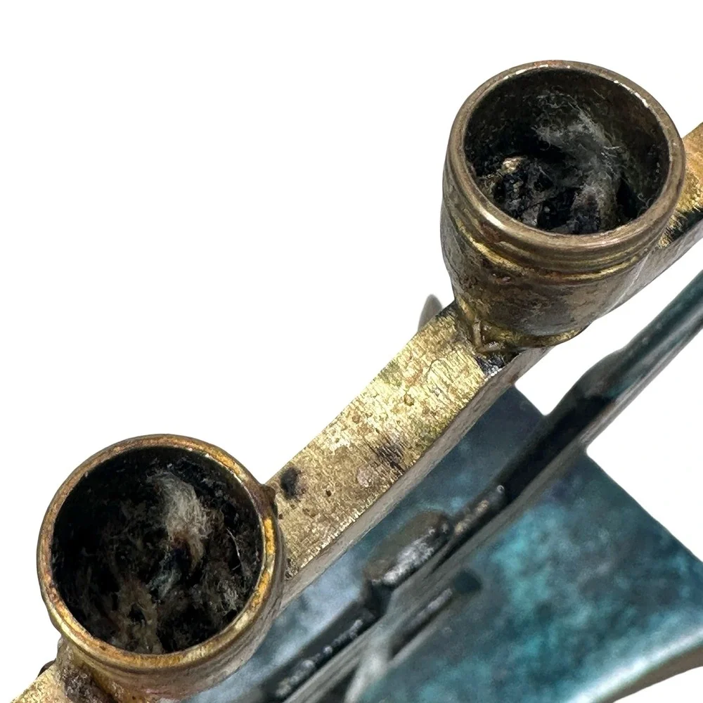 N/A **candle residue